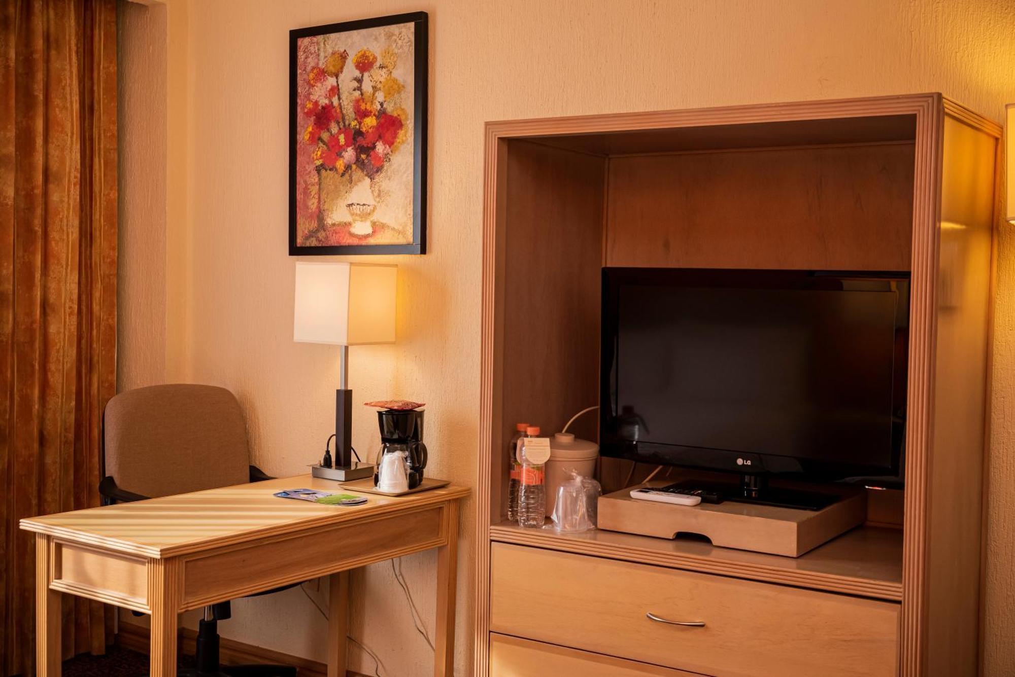 Holiday Inn La Piedad By Ihg Kültér fotó