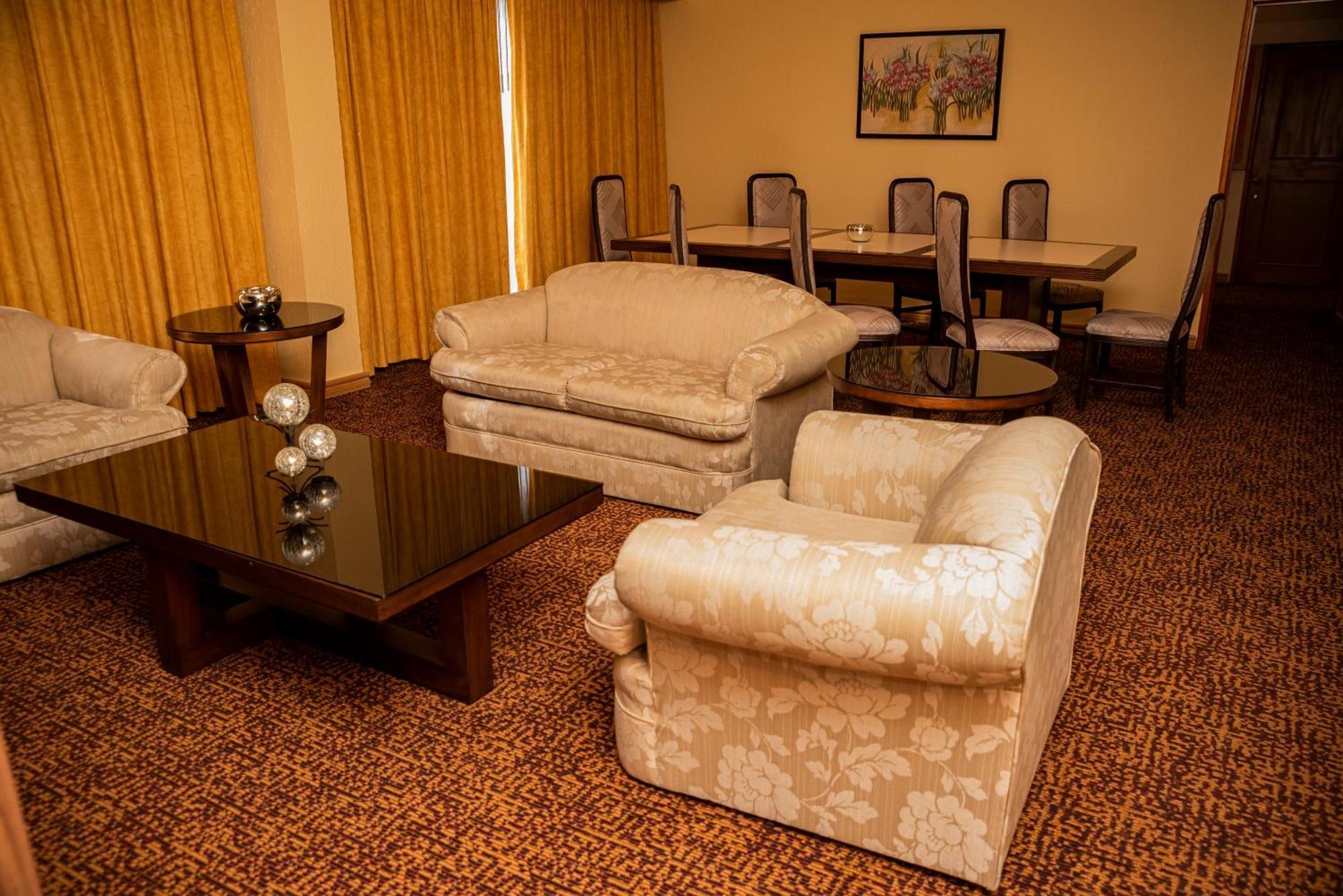Holiday Inn La Piedad By Ihg Kültér fotó